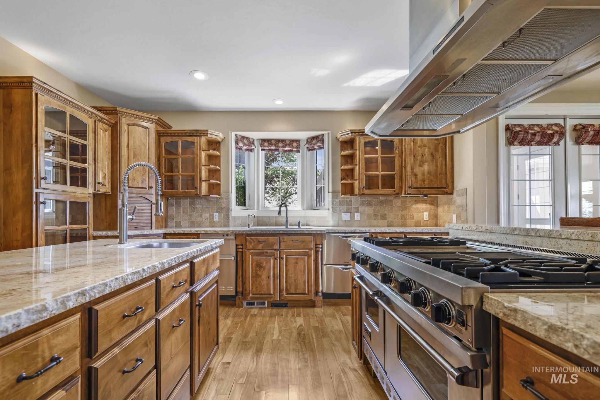 1526 Highway 26, Gooding, Idaho 83330, 4 Bedrooms, 5.5 Bathrooms, Residential Income For Sale, Price $3,600,000, 98992309