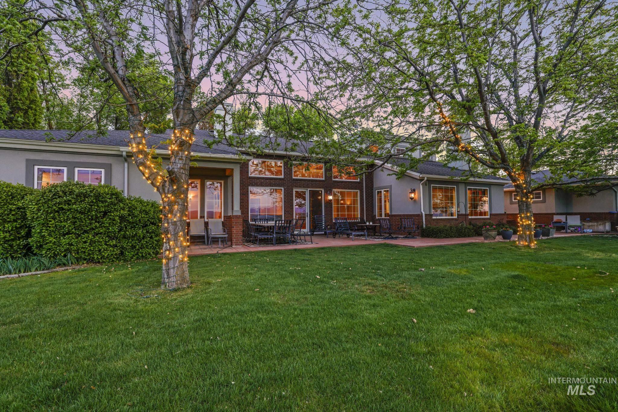 1526 Highway 26, Gooding, Idaho 83330, 4 Bedrooms, 5.5 Bathrooms, Residential Income For Sale, Price $3,600,000,MLS 98992309