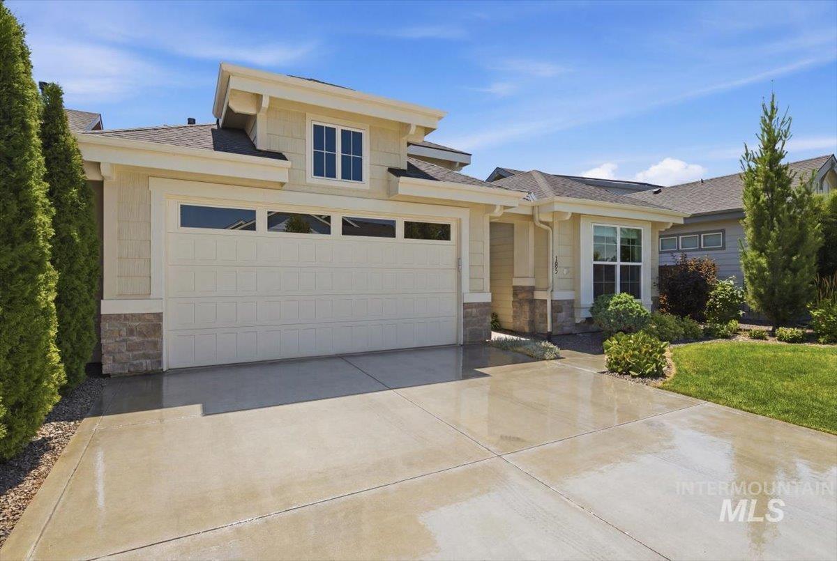105 W Lockhart, Meridian, Idaho 83646, 3 Bedrooms, 2 Bathrooms, Residential For Sale, Price $549,900, 98992311