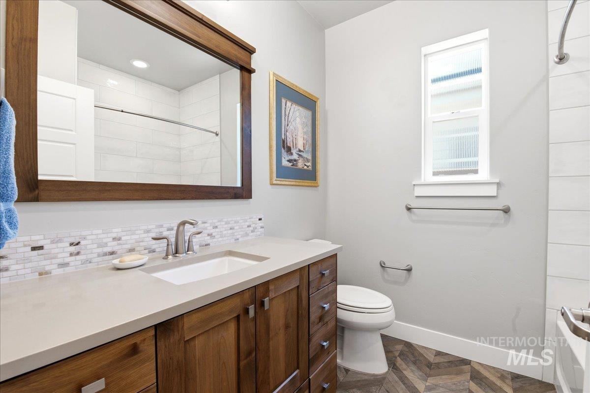 105 W Lockhart, Meridian, Idaho 83646, 3 Bedrooms, 2 Bathrooms, Residential For Sale, Price $549,900, 98992311
