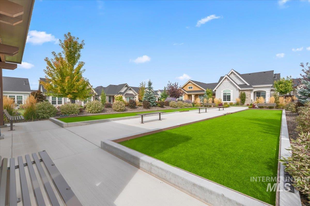 105 W Lockhart, Meridian, Idaho 83646, 3 Bedrooms, 2 Bathrooms, Residential For Sale, Price $549,900, 98992311