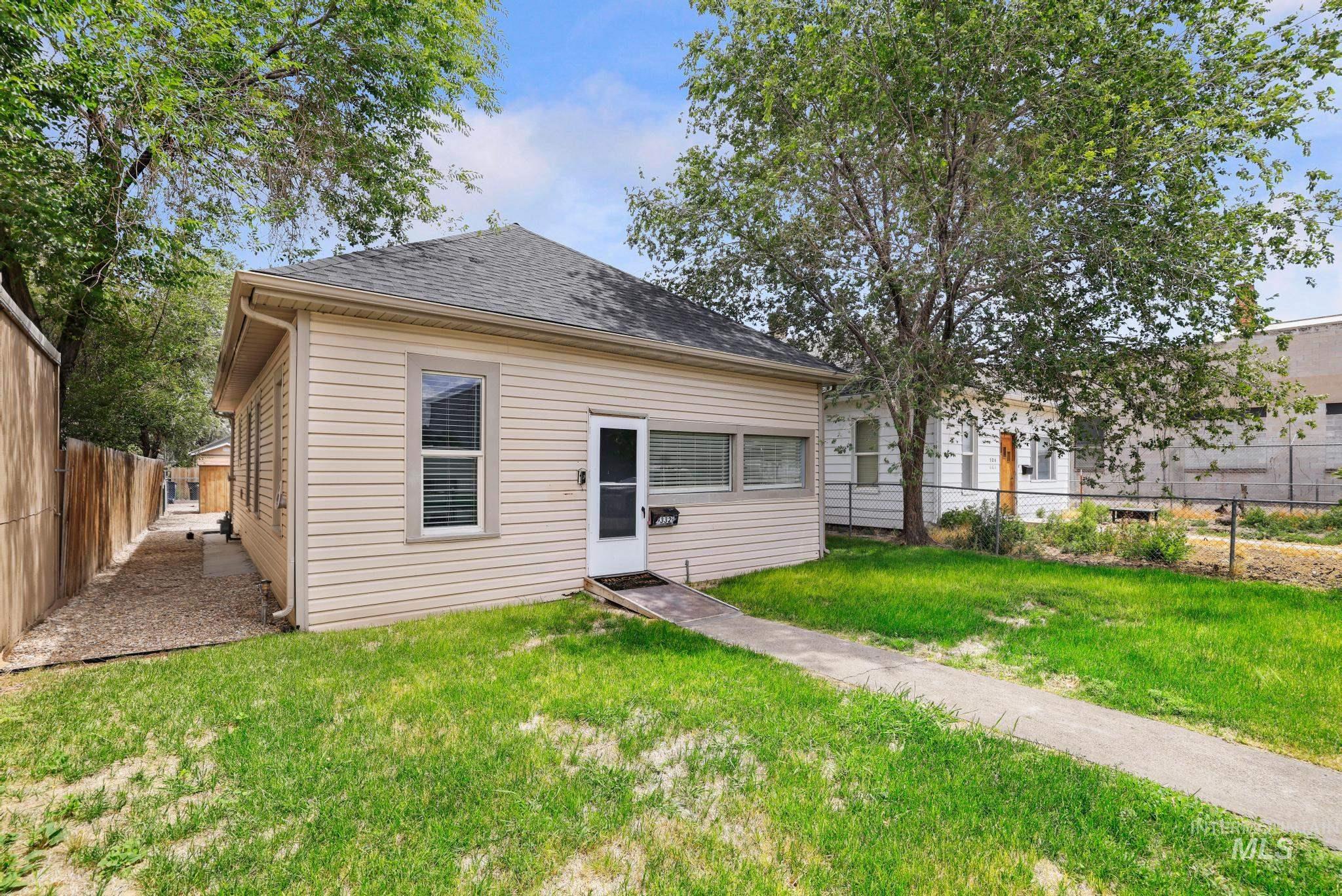 332 4th Ave W, Twin Falls, Idaho 83301, 2 Bedrooms, 1 Bathroom, Residential For Sale, Price $234,900,MLS 98992312