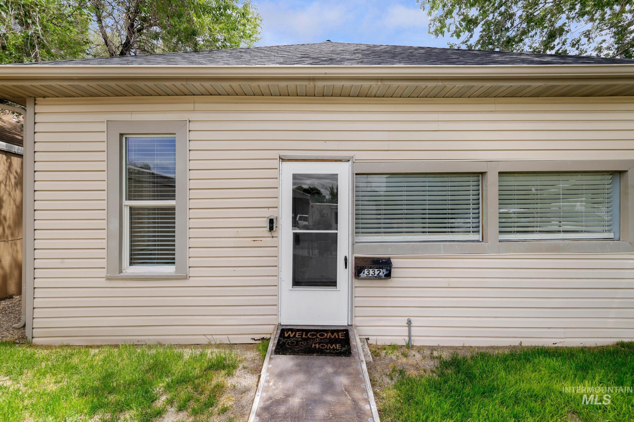 332 4th Ave W, Twin Falls, Idaho 83301, 2 Bedrooms, 1 Bathroom, Residential For Sale, Price $234,900,MLS 98992312