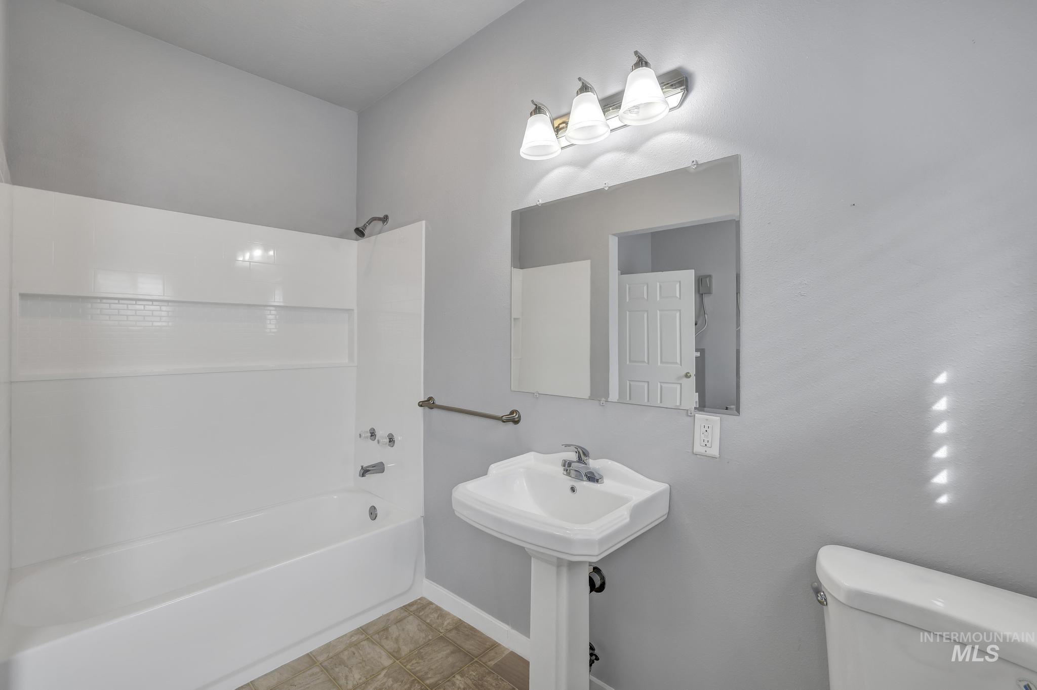 332 4th Ave W, Twin Falls, Idaho 83301, 2 Bedrooms, 1 Bathroom, Residential For Sale, Price $234,900,MLS 98992312