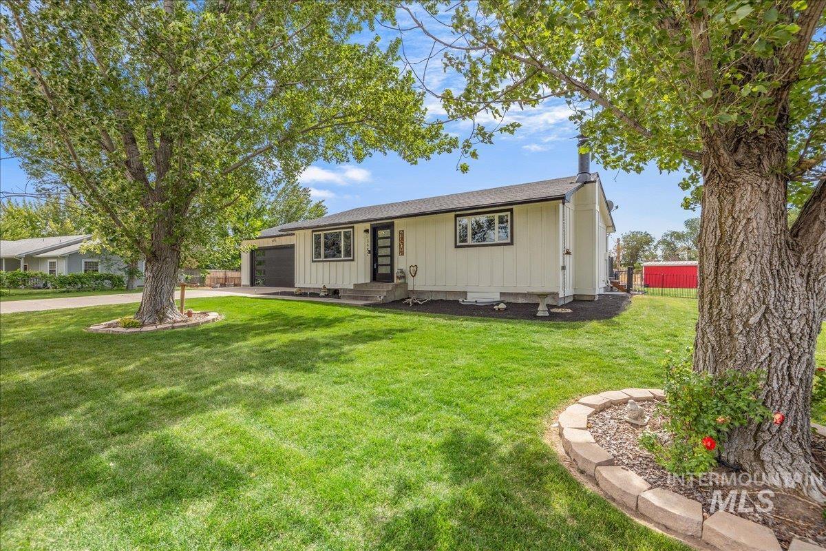 3582 NW Dutton Way, Mountain Home, Idaho 83647, 3 Bedrooms, 2.5 Bathrooms, Residential For Sale, Price $747,900, 98992313