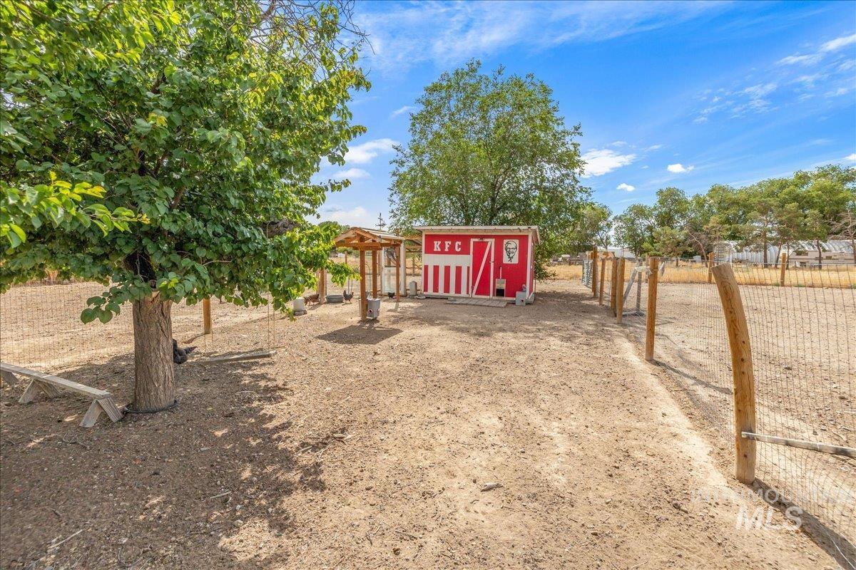 3582 NW Dutton Way, Mountain Home, Idaho 83647, 3 Bedrooms, 2.5 Bathrooms, Residential For Sale, Price $747,900, 98992313