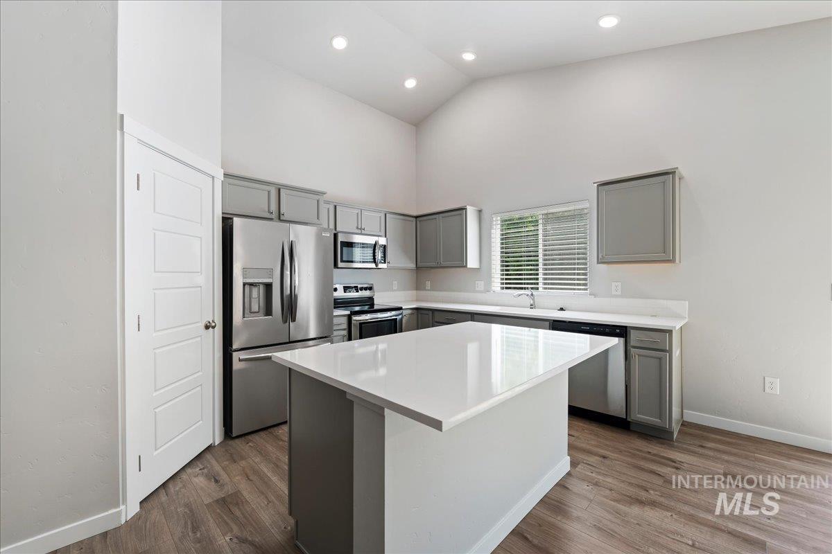 3055 S Green Forest Way, Boise, Idaho 83709, 4 Bedrooms, 2 Bathrooms, Residential For Sale, Price $479,990, 98992316