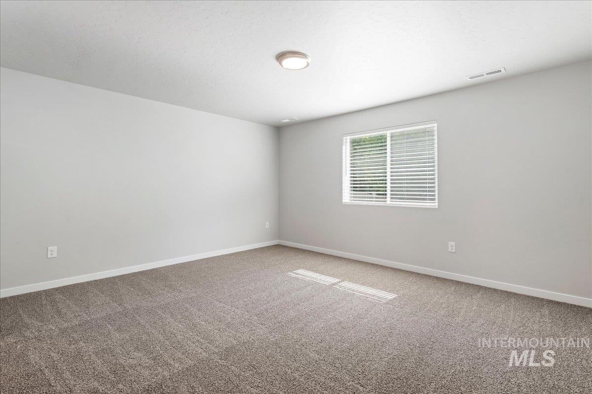 3055 S Green Forest Way, Boise, Idaho 83709, 4 Bedrooms, 2 Bathrooms, Residential For Sale, Price $479,990, 98992316