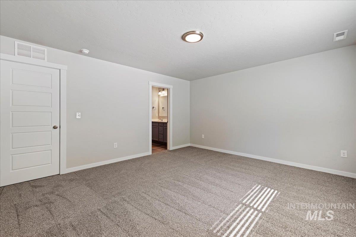 3055 S Green Forest Way, Boise, Idaho 83709, 4 Bedrooms, 2 Bathrooms, Residential For Sale, Price $479,990, 98992316