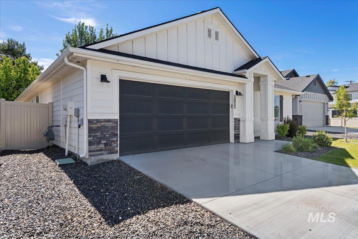 3055 S Green Forest Way, Boise, Idaho 83709, 4 Bedrooms, 2 Bathrooms, Residential For Sale, Price $479,990, 98992316