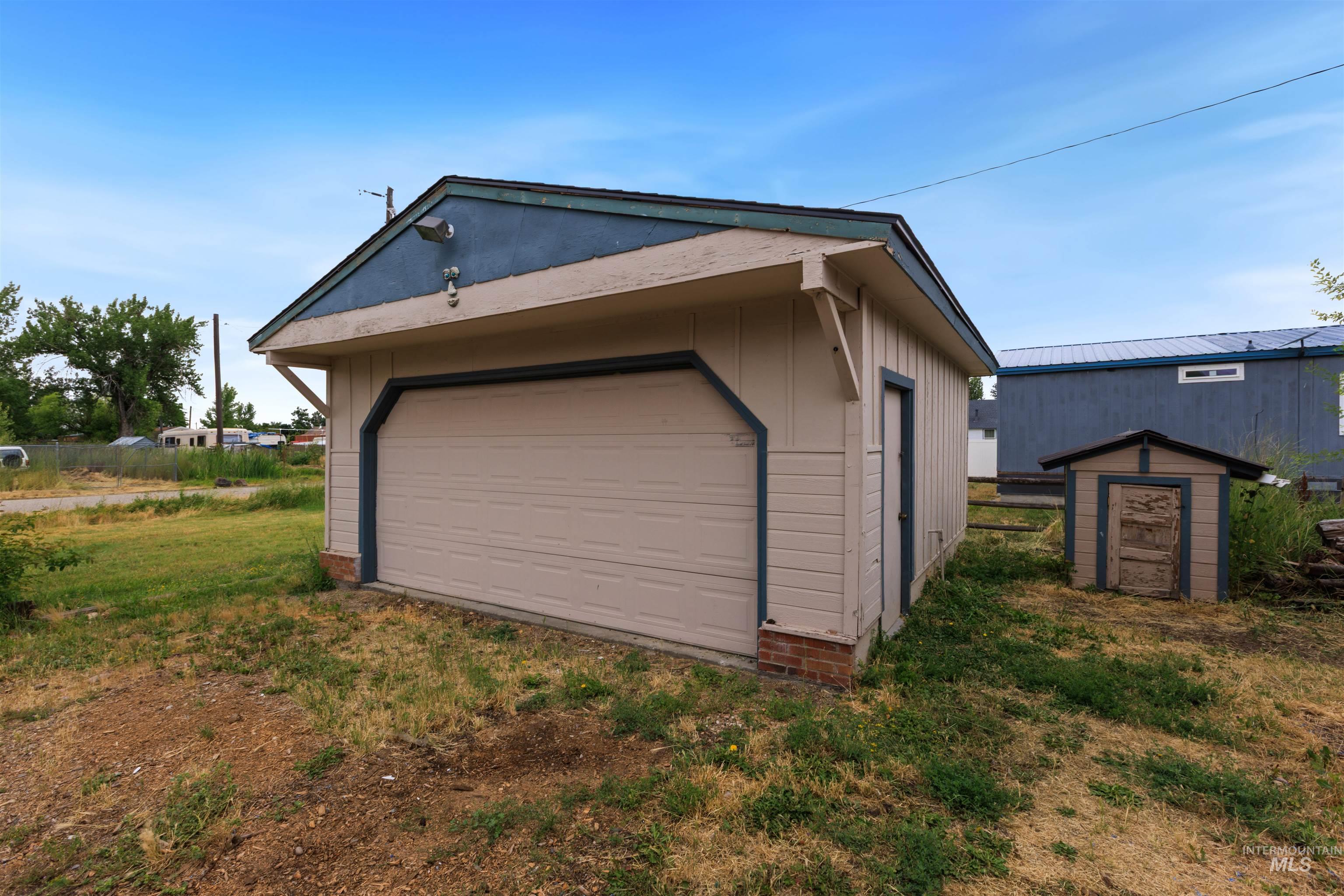 8380 Florence St, Letha, Idaho 83636-7702, 2 Bedrooms, 1 Bathroom, Residential For Sale, Price $240,000,MLS 98992317