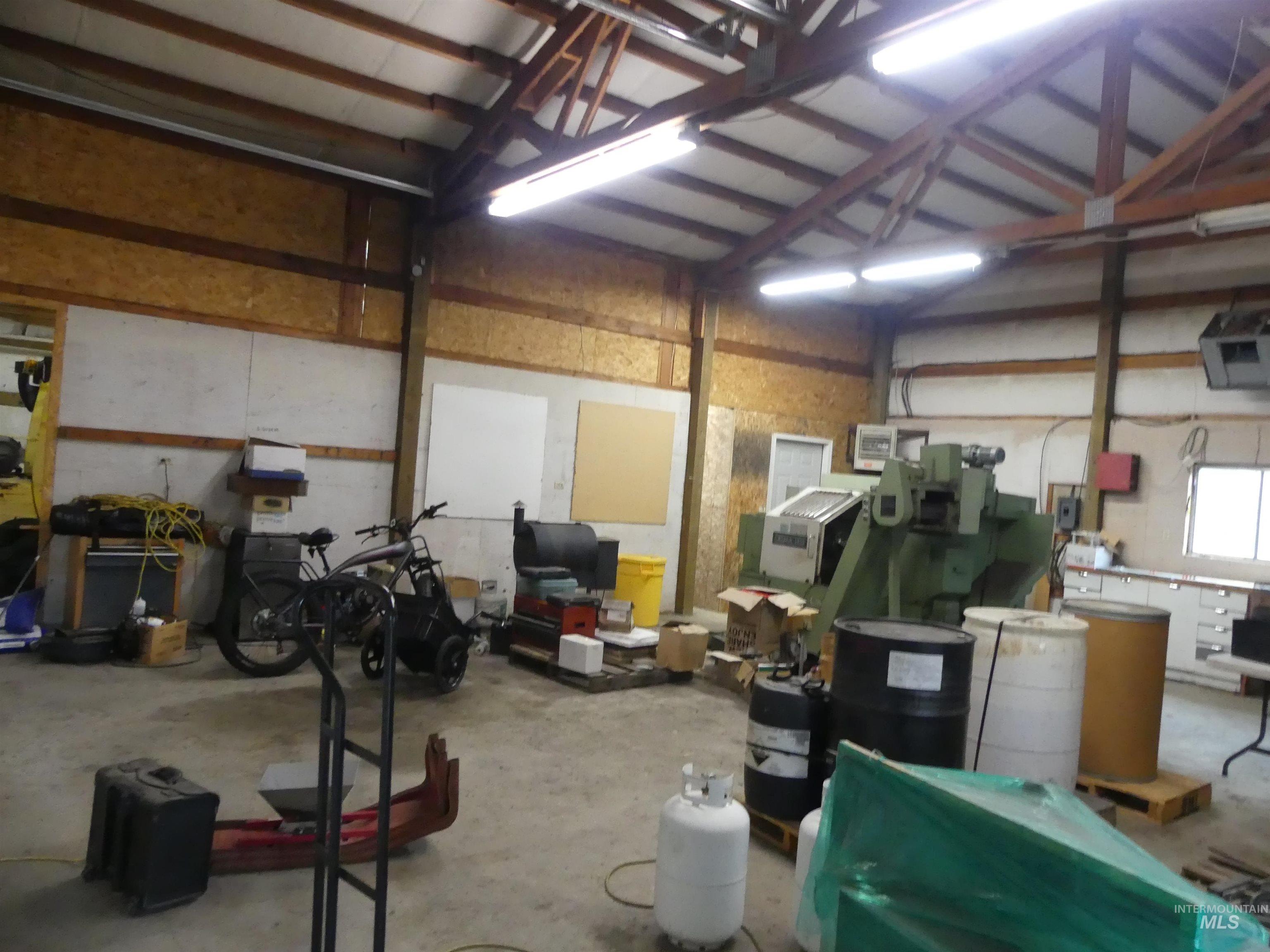 319 N Main St, Peck, Idaho 83545, Business/Commercial For Sale, Price $175,000,MLS 98992318