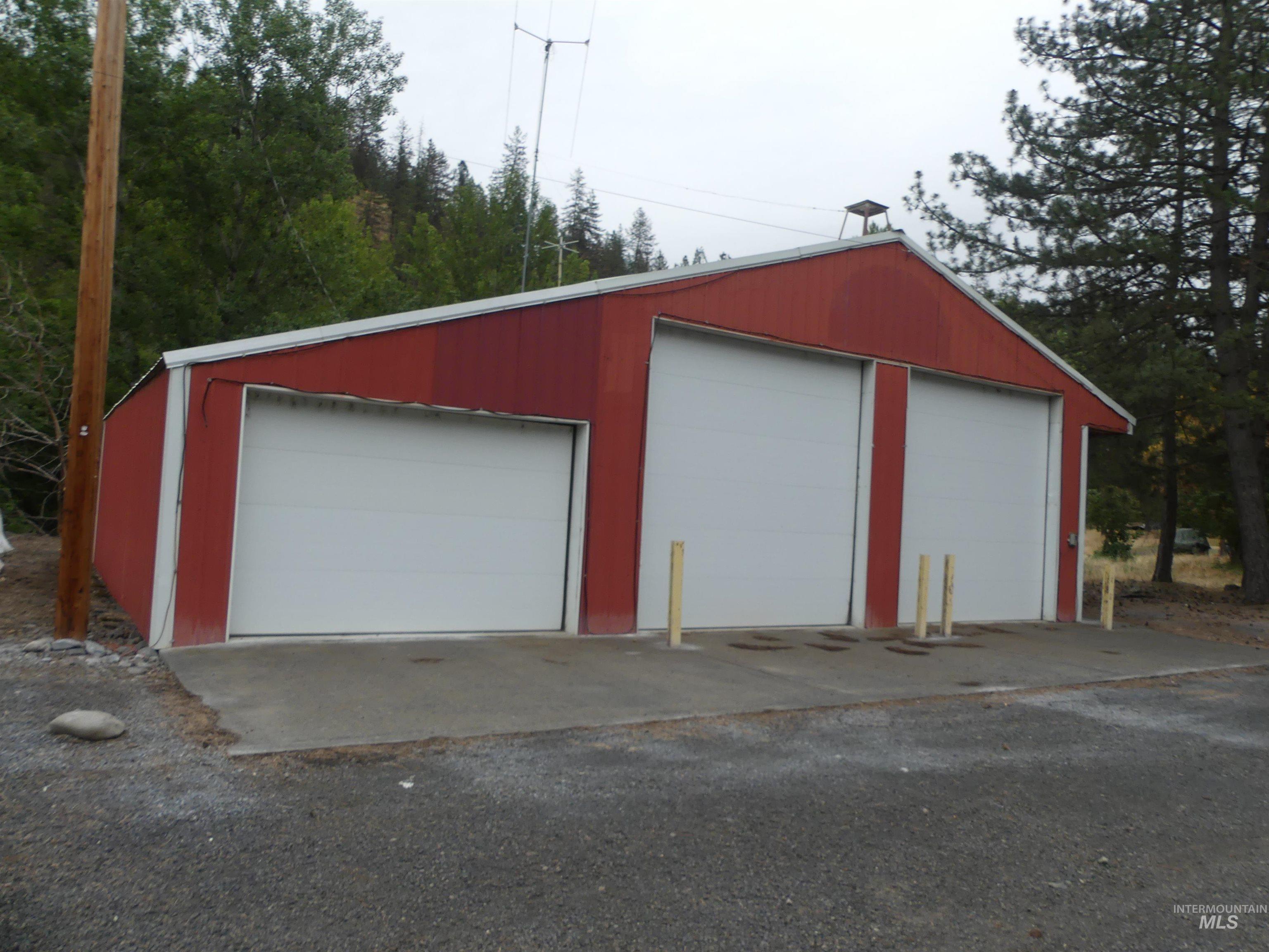 319 N Main St, Peck, Idaho 83545, Business/Commercial For Sale, Price $175,000,MLS 98992318