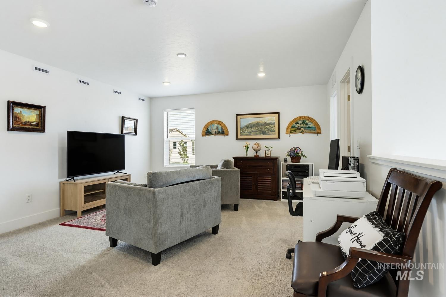 5433 E Terrace Falls Ct, Nampa, Idaho 83686-1034, 4 Bedrooms, 3 Bathrooms, Residential For Sale, Price $619,900, 98992319