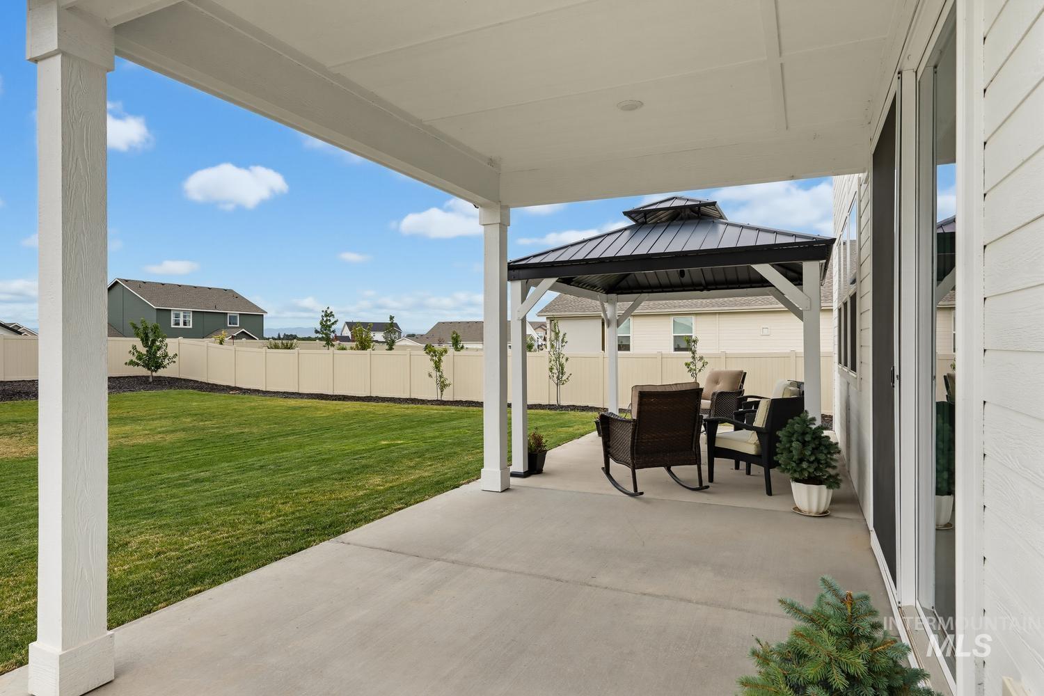 5433 E Terrace Falls Ct, Nampa, Idaho 83686-1034, 4 Bedrooms, 3 Bathrooms, Residential For Sale, Price $619,900, 98992319