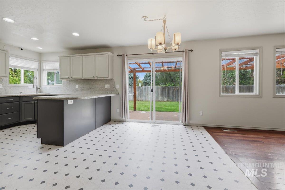 11860 Huckleberry Dr, Nampa, Idaho 83651, 3 Bedrooms, 2.5 Bathrooms, Residential For Sale, Price $409,900, 98992320