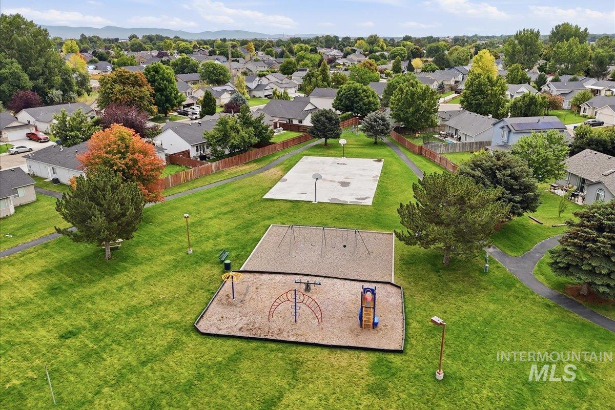 11860 Huckleberry Dr, Nampa, Idaho 83651, 3 Bedrooms, 2.5 Bathrooms, Residential For Sale, Price $409,900, 98992320