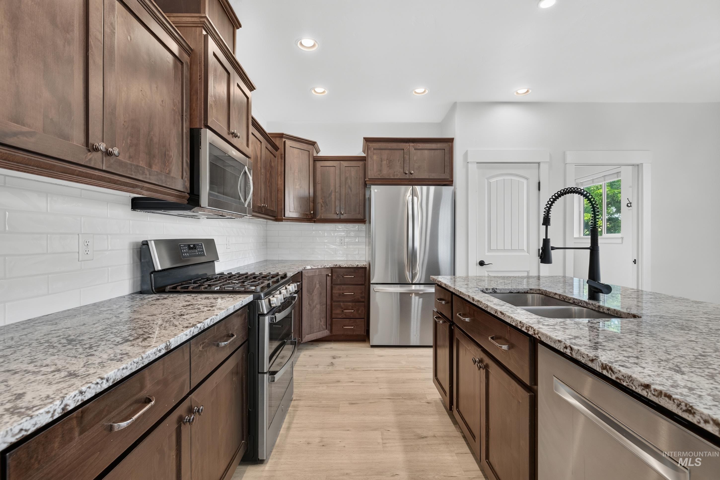 19135 N Glenisla, Boise, Idaho 83714, 4 Bedrooms, 2.5 Bathrooms, Residential For Sale, Price $645,000, 98992322