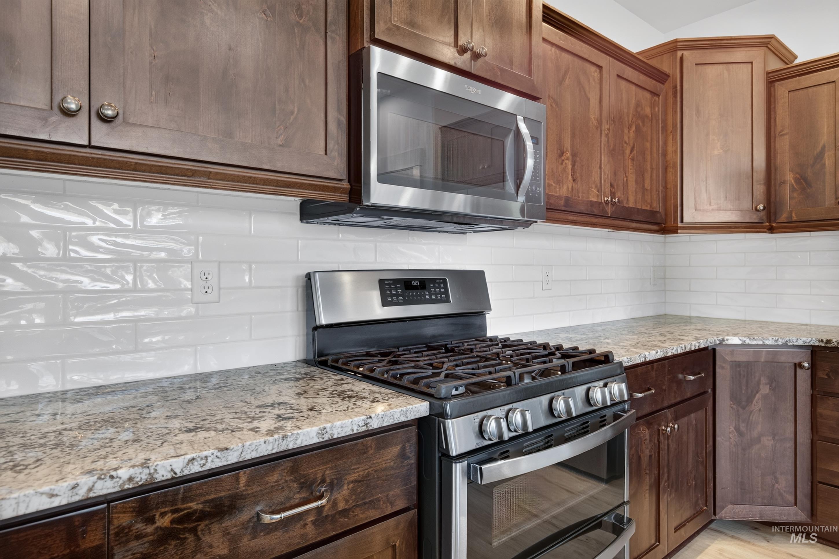 19135 N Glenisla, Boise, Idaho 83714, 4 Bedrooms, 2.5 Bathrooms, Residential For Sale, Price $645,000, 98992322