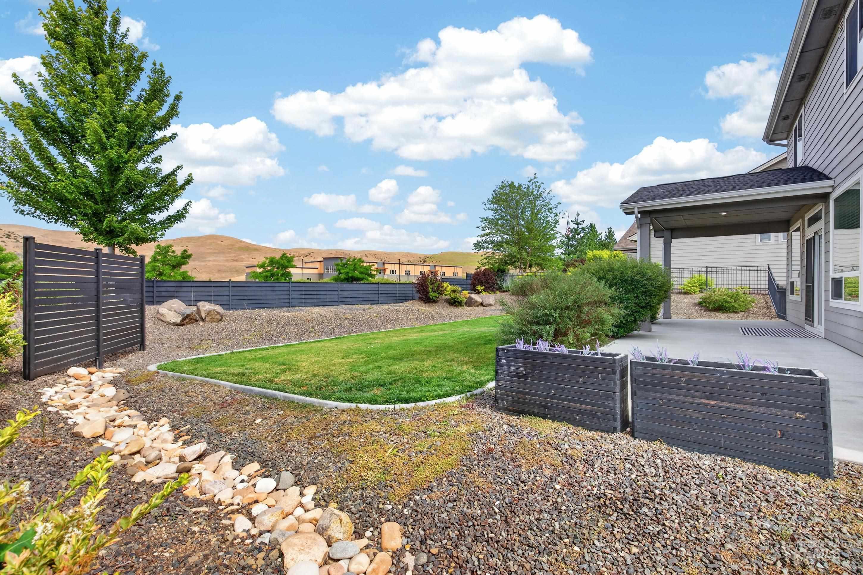 19135 N Glenisla, Boise, Idaho 83714, 4 Bedrooms, 2.5 Bathrooms, Residential For Sale, Price $645,000, 98992322