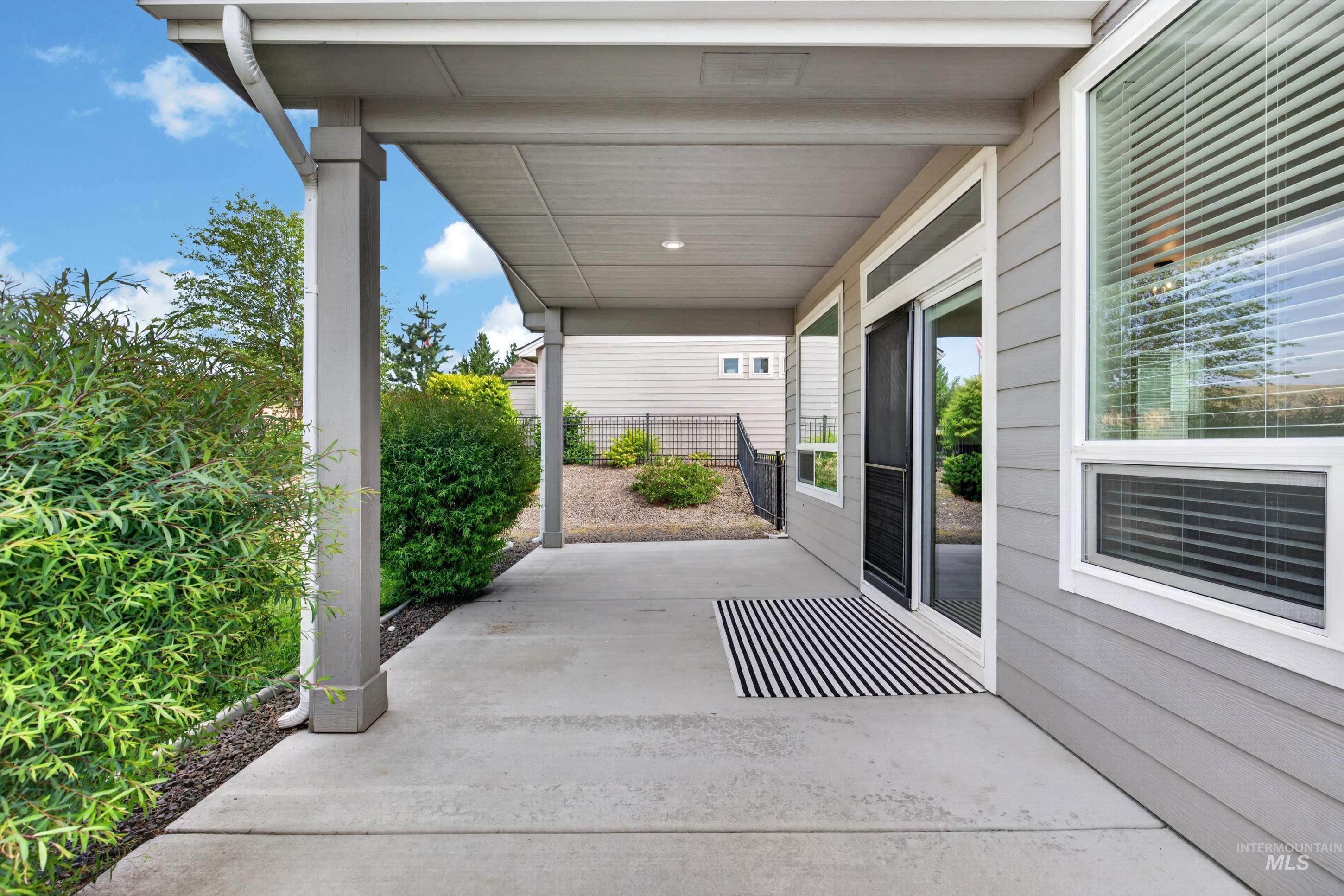 19135 N Glenisla, Boise, Idaho 83714, 4 Bedrooms, 2.5 Bathrooms, Residential For Sale, Price $645,000, 98992322