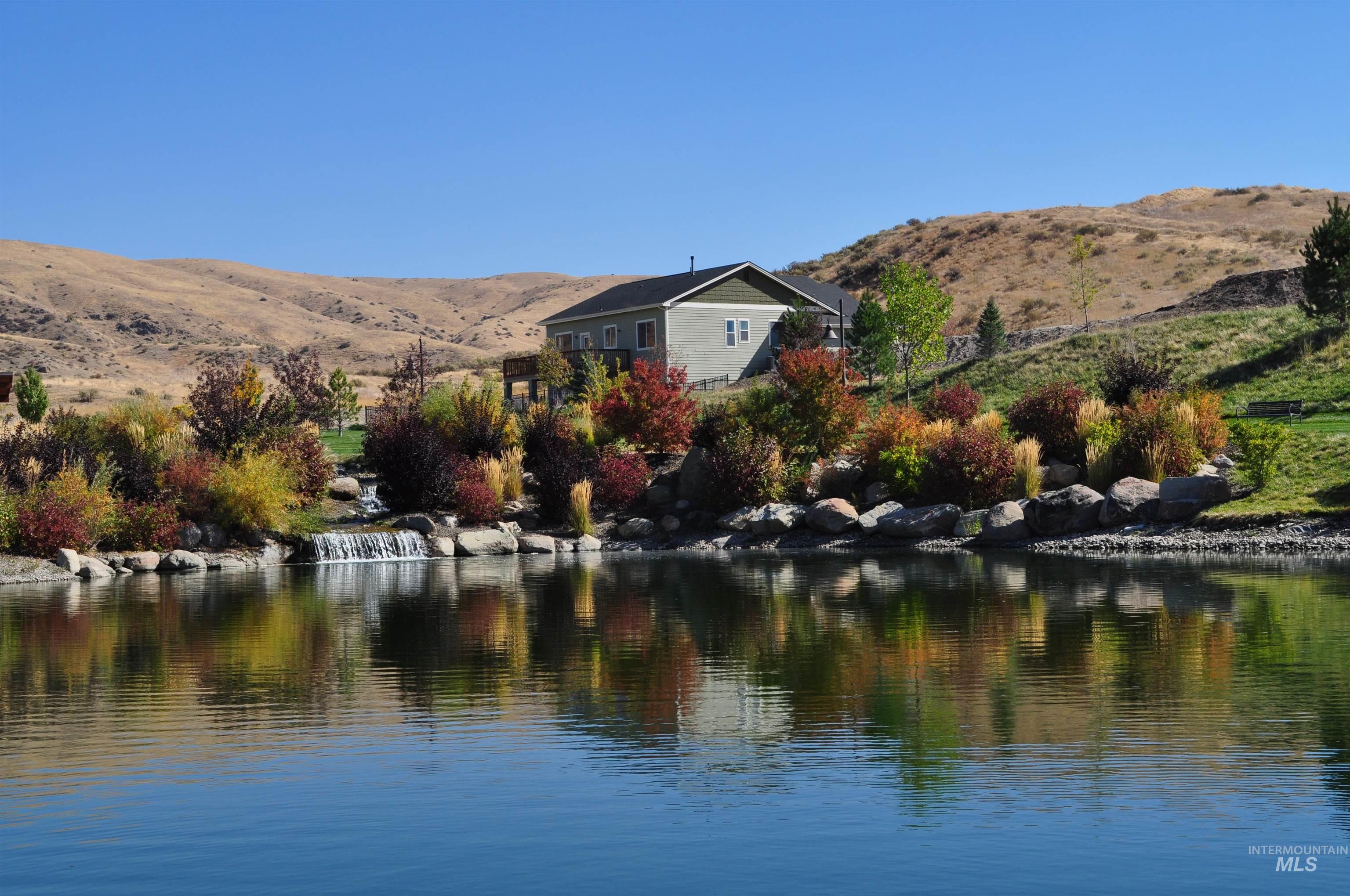 19135 N Glenisla, Boise, Idaho 83714, 4 Bedrooms, 2.5 Bathrooms, Residential For Sale, Price $645,000, 98992322