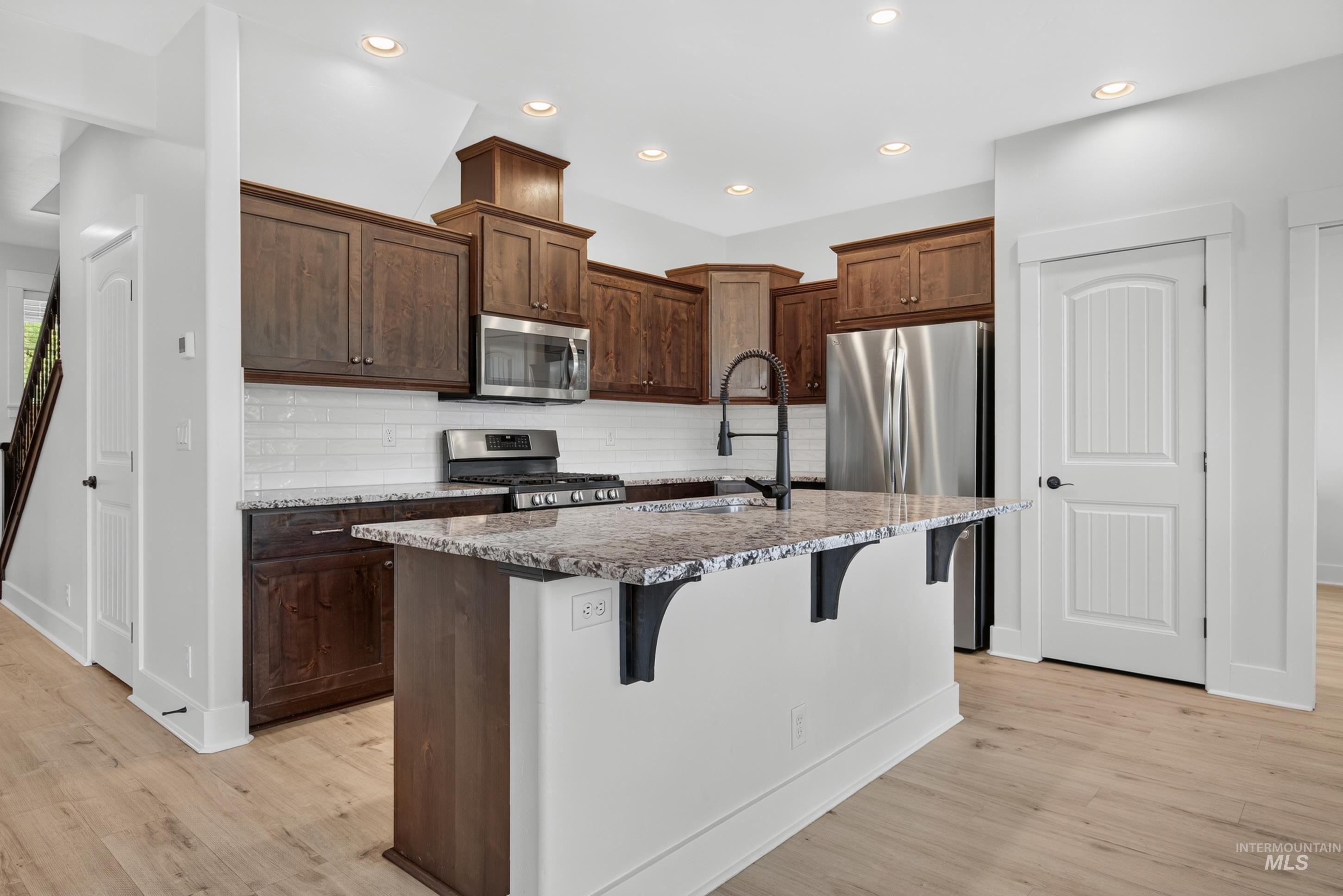 19135 N Glenisla, Boise, Idaho 83714, 4 Bedrooms, 2.5 Bathrooms, Residential For Sale, Price $645,000, 98992322