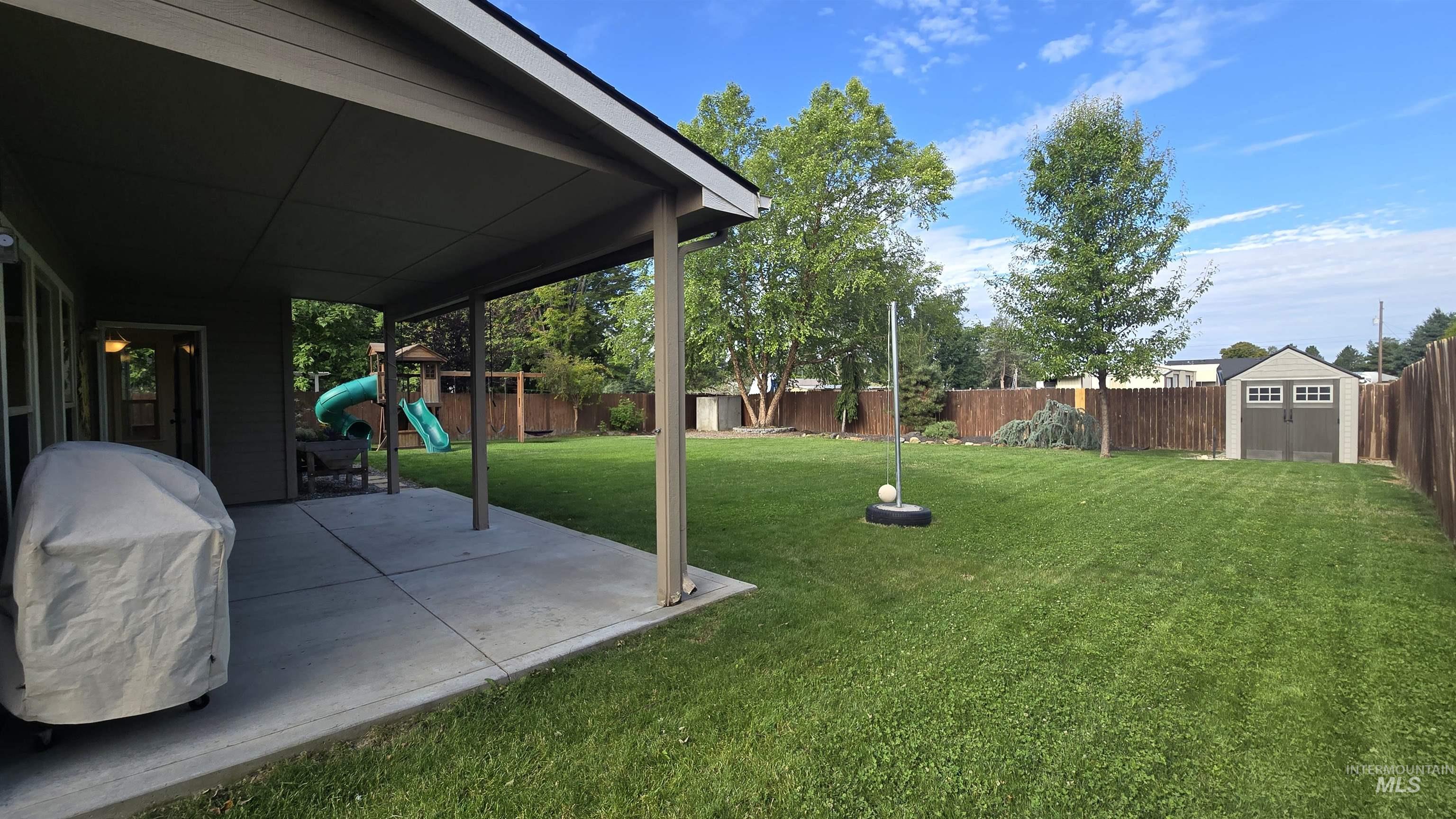 6271 N Stafford place, Boise, Idaho 83713, 4 Bedrooms, 2.5 Bathrooms, Residential For Sale, Price $649,900, 98992325