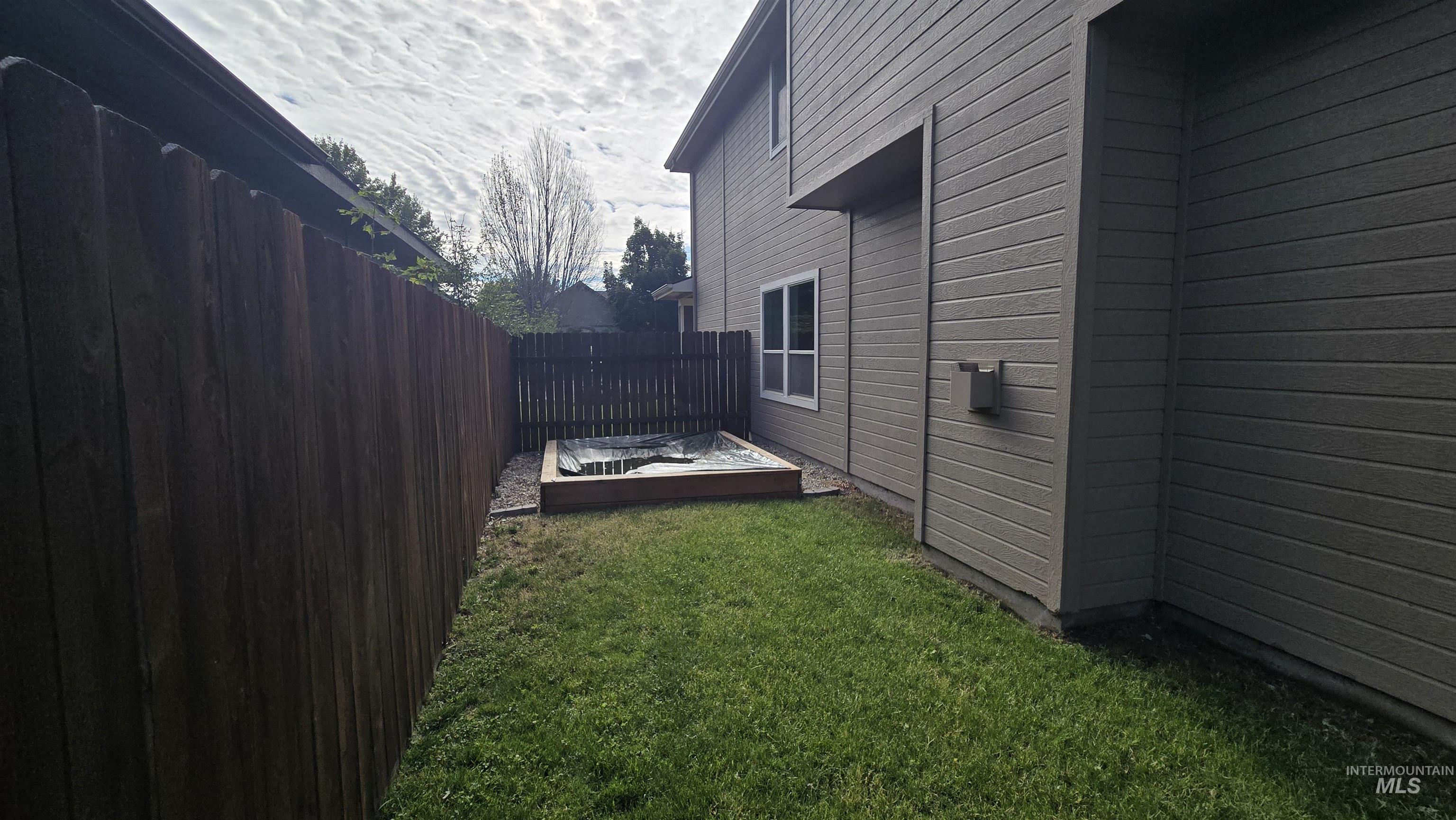 6271 N Stafford place, Boise, Idaho 83713, 4 Bedrooms, 2.5 Bathrooms, Residential For Sale, Price $649,900, 98992325