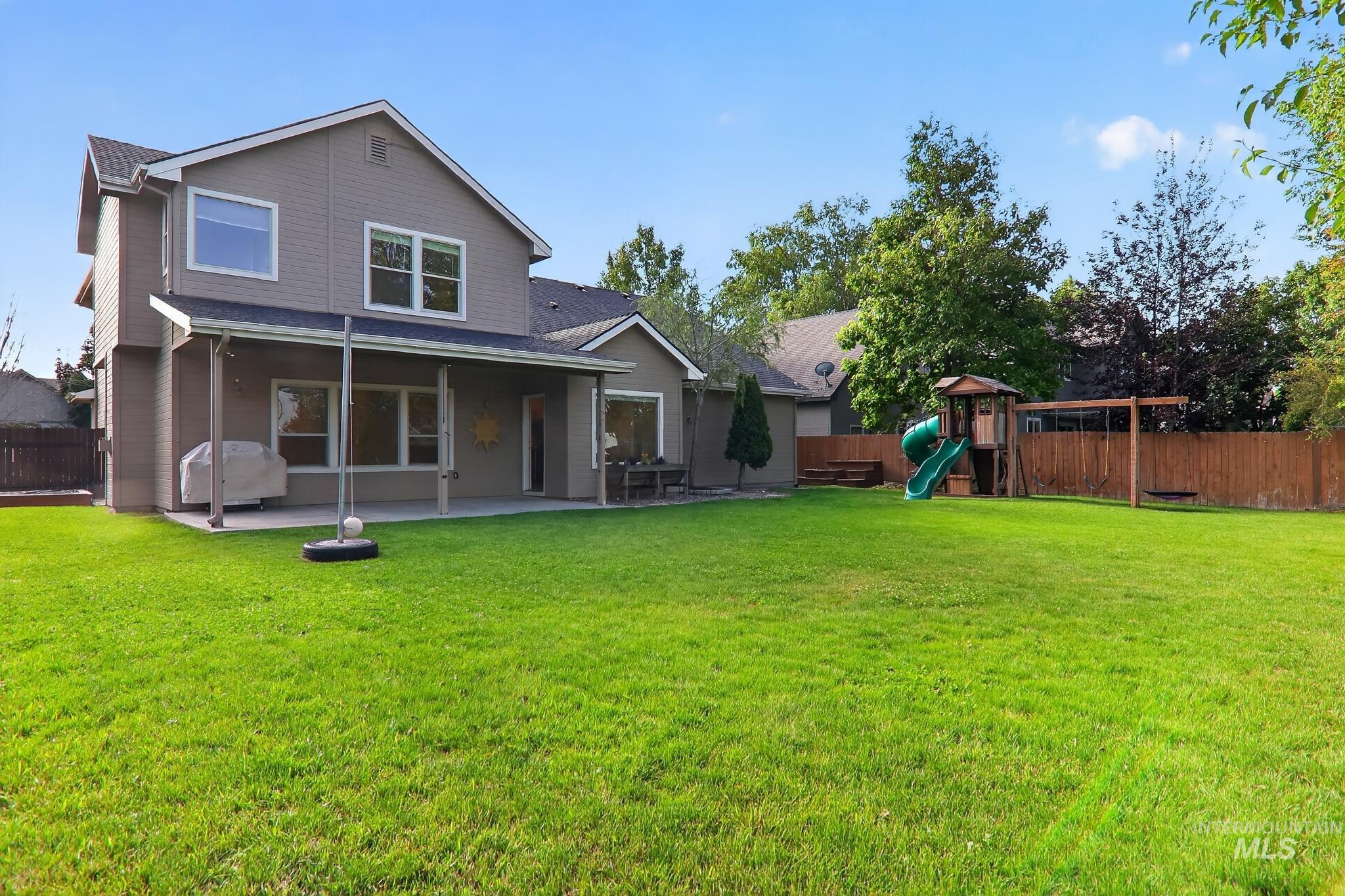 6271 N Stafford place, Boise, Idaho 83713, 4 Bedrooms, 2.5 Bathrooms, Residential For Sale, Price $649,900, 98992325