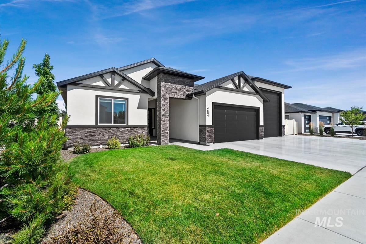 4684 N Arches, Meridian, Idaho 83646, 3 Bedrooms, 3.5 Bathrooms, Residential For Sale, Price $872,000, 98992330