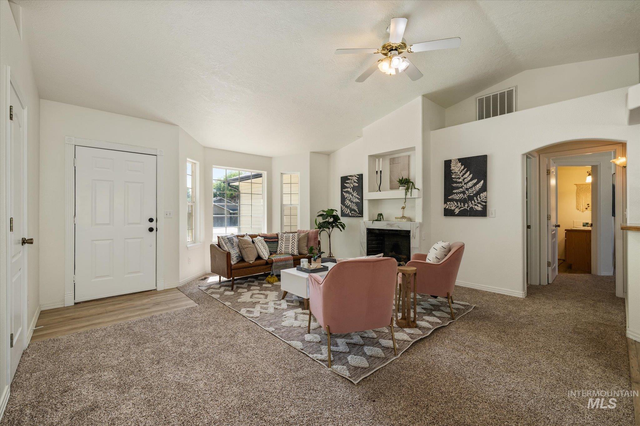 581 N Shady Grove Way, Kuna, Idaho 83634-2160, 3 Bedrooms, 2 Bathrooms, Residential For Sale, Price $375,000, 98992331