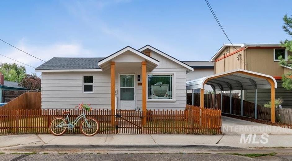 3005 W Hester St, Boise, Idaho 83702, 2 Bedrooms, 1 Bathroom, Residential For Sale, Price $425,000,MLS 98992334
