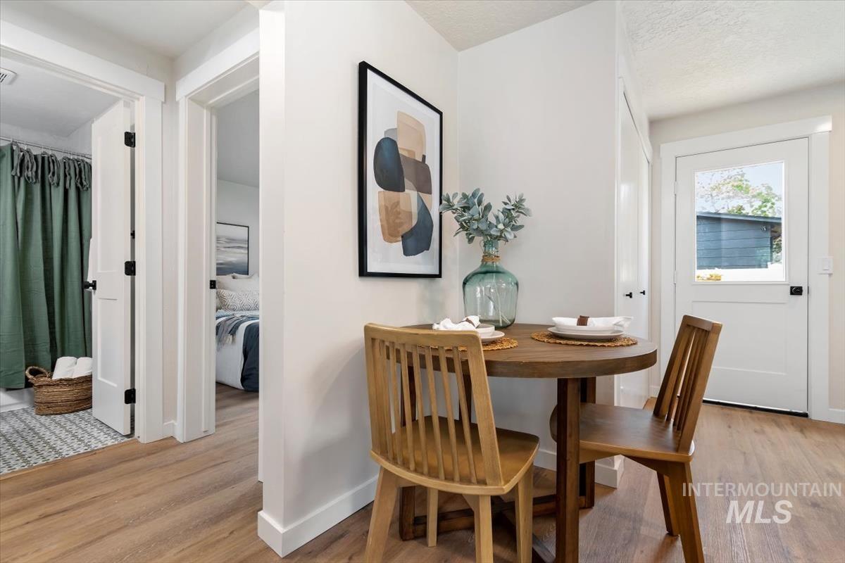 3005 W Hester St, Boise, Idaho 83702, 2 Bedrooms, 1 Bathroom, Residential For Sale, Price $425,000,MLS 98992334