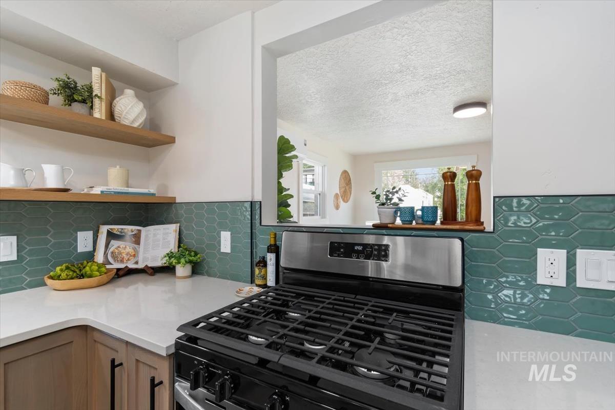 3005 W Hester St, Boise, Idaho 83702, 2 Bedrooms, 1 Bathroom, Residential For Sale, Price $425,000,MLS 98992334
