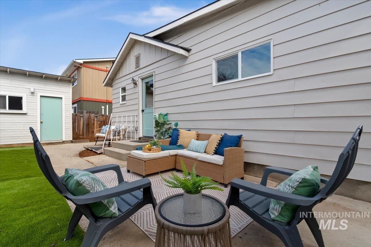 3005 W Hester St, Boise, Idaho 83702, 2 Bedrooms, 1 Bathroom, Residential For Sale, Price $425,000,MLS 98992334