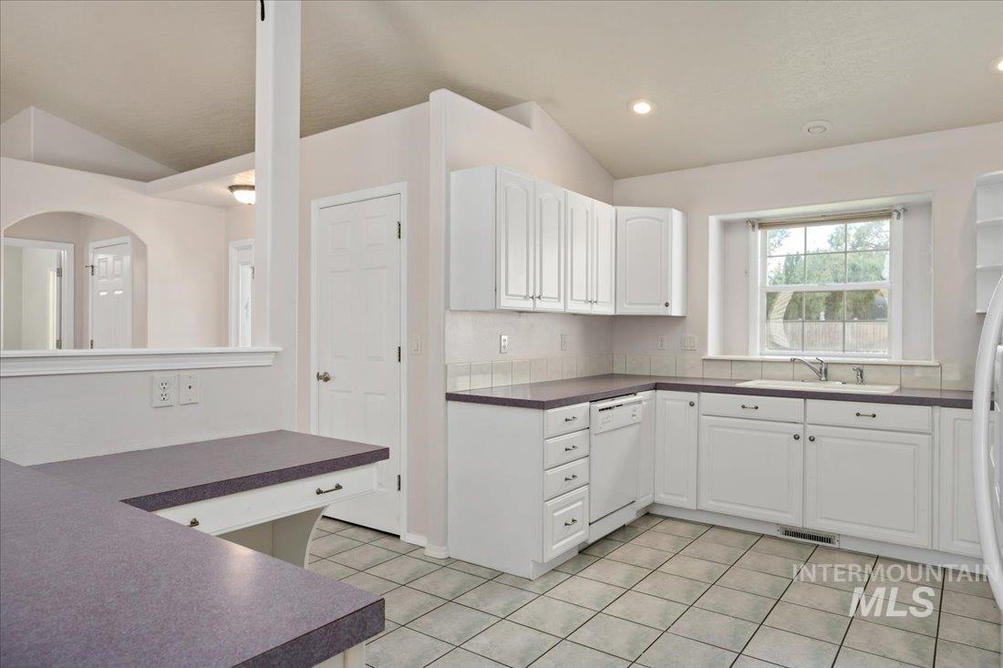 2687 E Alpomado St, Eagle, Idaho 83616, 3 Bedrooms, 2 Bathrooms, Residential For Sale, Price $515,000,MLS 98992338