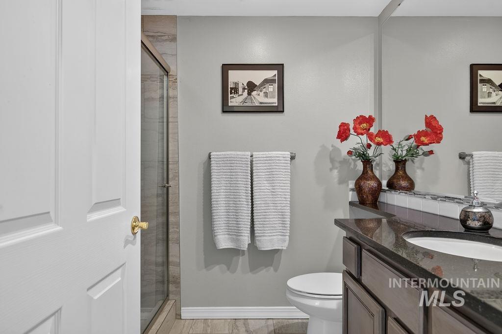 5158 S Surprise Way, Boise, Idaho 83716, 2 Bedrooms, 2 Bathrooms, Residential For Sale, Price $479,900,MLS 98992339
