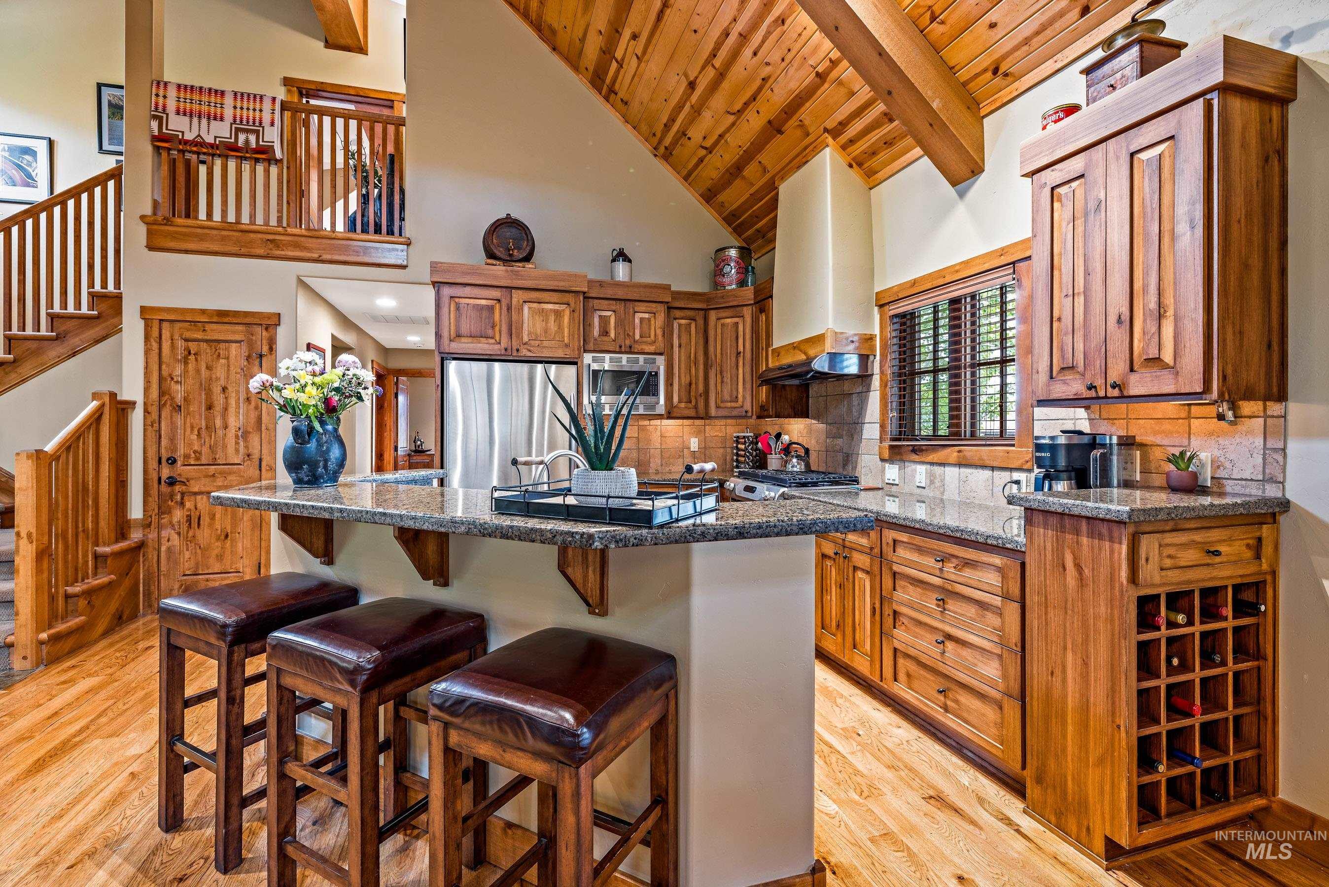 22 Francois Court, Donnelly, Idaho 83615, 4 Bedrooms, 4 Bathrooms, Residential For Sale, Price $1,875,000,MLS 98992341