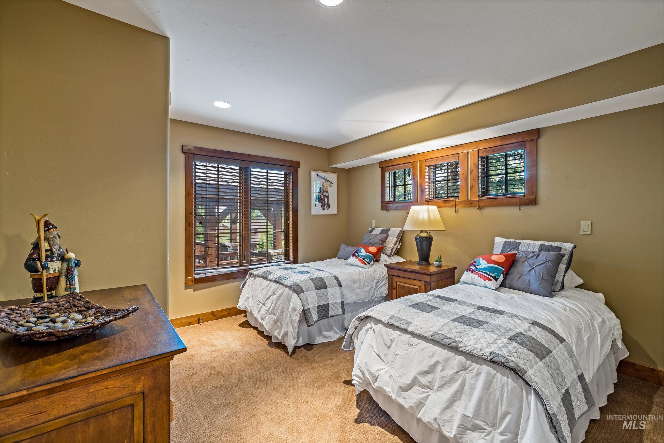 22 Francois Court, Donnelly, Idaho 83615, 4 Bedrooms, 4 Bathrooms, Residential For Sale, Price $1,875,000,MLS 98992341