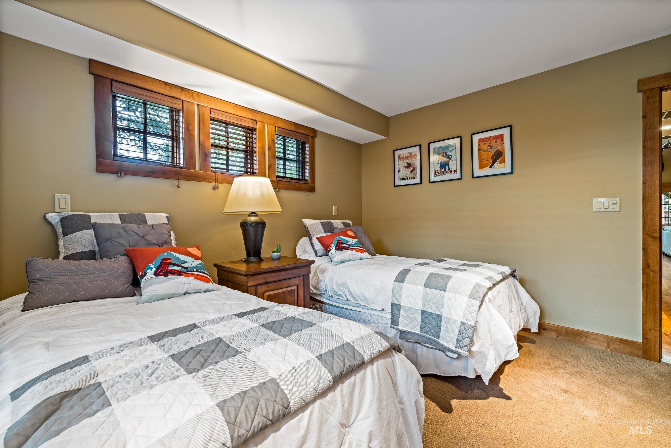 22 Francois Court, Donnelly, Idaho 83615, 4 Bedrooms, 4 Bathrooms, Residential For Sale, Price $1,875,000,MLS 98992341