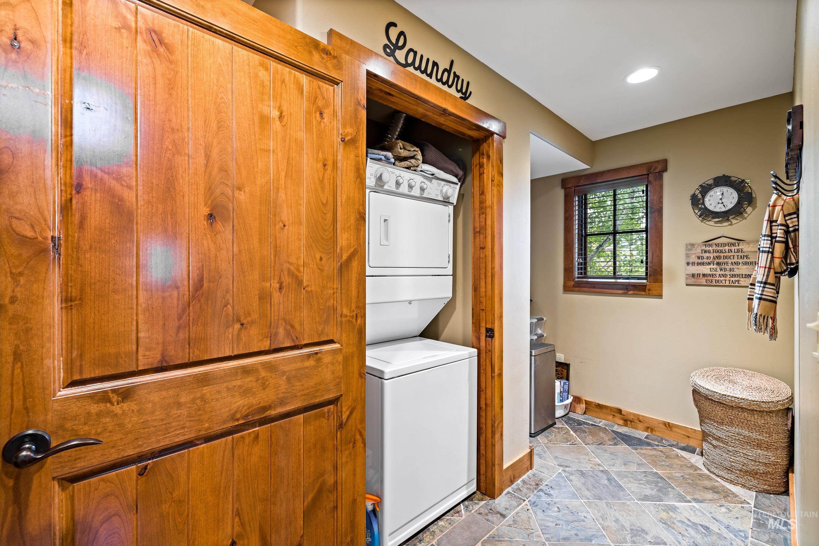 22 Francois Court, Donnelly, Idaho 83615, 4 Bedrooms, 4 Bathrooms, Residential For Sale, Price $1,875,000,MLS 98992341