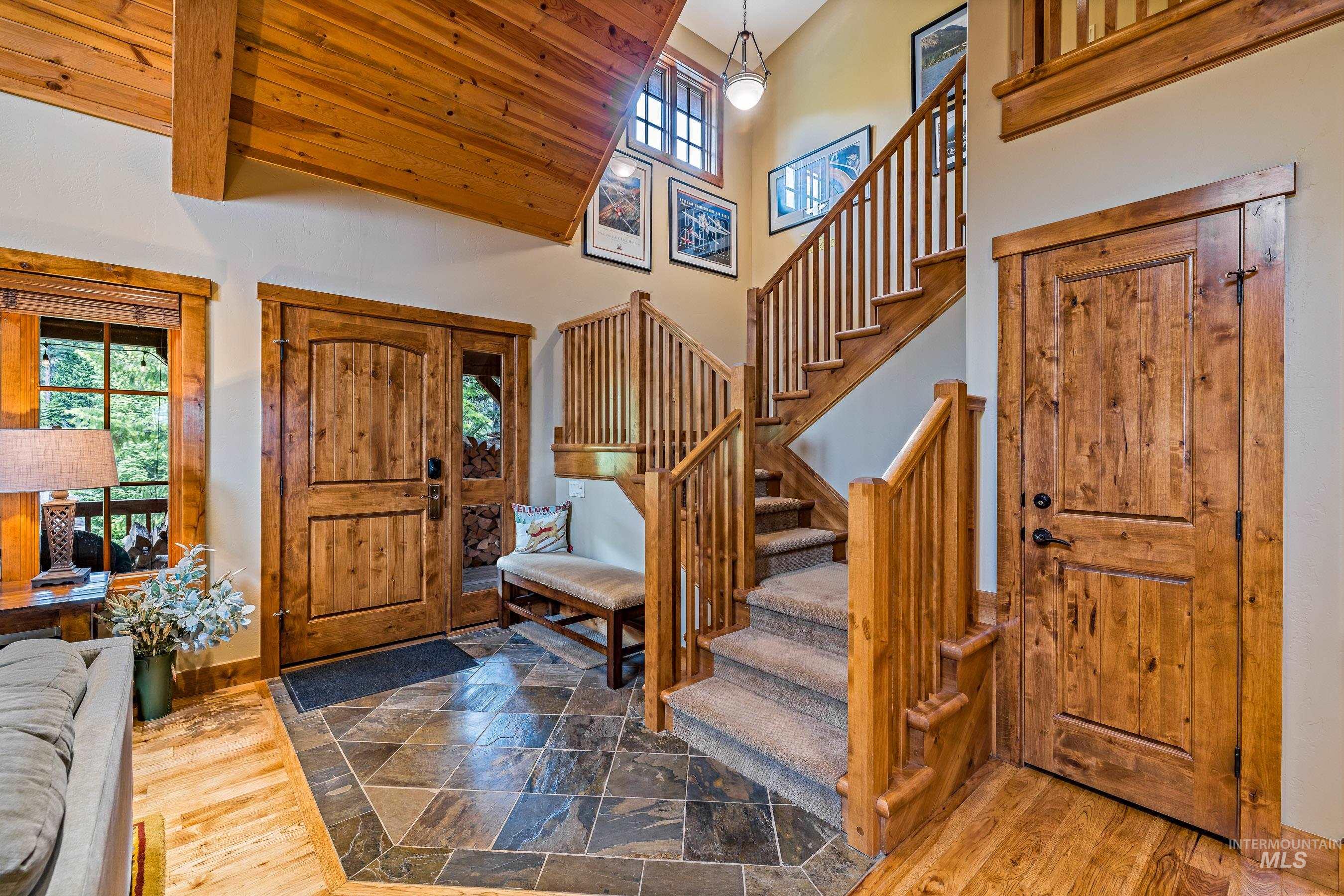 22 Francois Court, Donnelly, Idaho 83615, 4 Bedrooms, 4 Bathrooms, Residential For Sale, Price $1,875,000,MLS 98992341