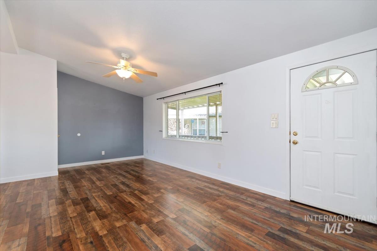 8236 W Vicksburg Lane, Boise, Idaho 83714, 3 Bedrooms, 2 Bathrooms, Residential For Sale, Price $129,900,MLS 98992342