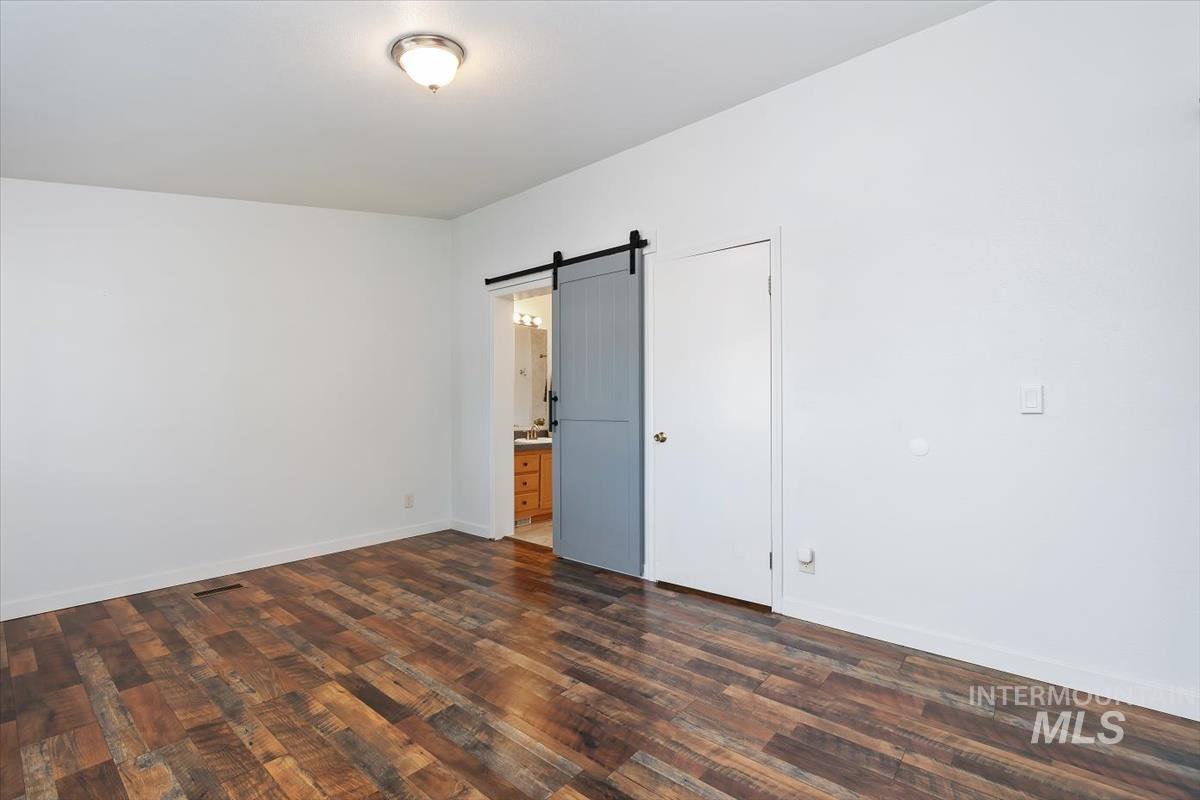 8236 W Vicksburg Lane, Boise, Idaho 83714, 3 Bedrooms, 2 Bathrooms, Residential For Sale, Price $129,900,MLS 98992342