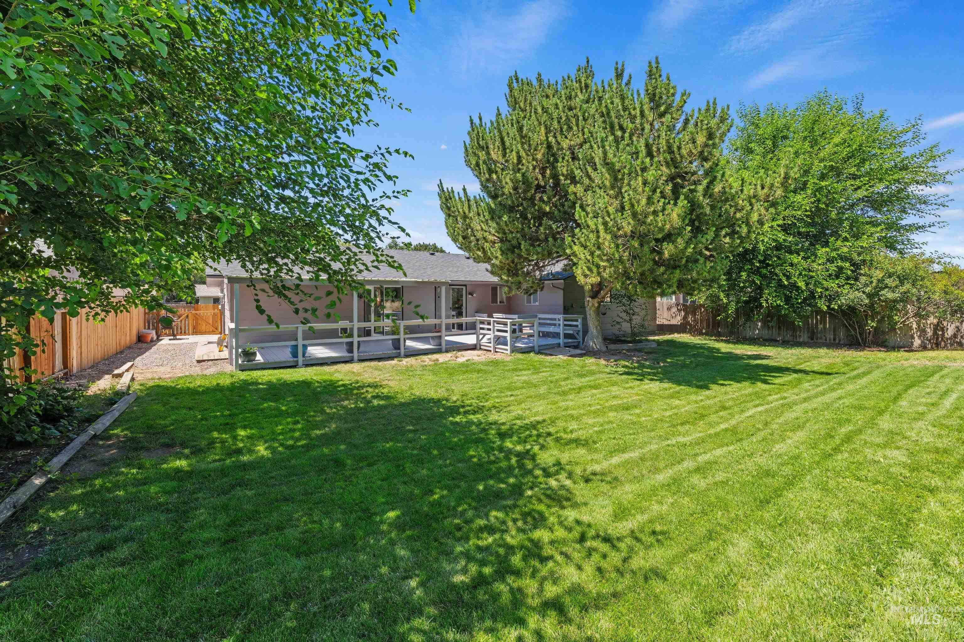 1711 Sandalwood Dr, Caldwell, Idaho 83605, 3 Bedrooms, 2 Bathrooms, Residential For Sale, Price $375,000, 98992343