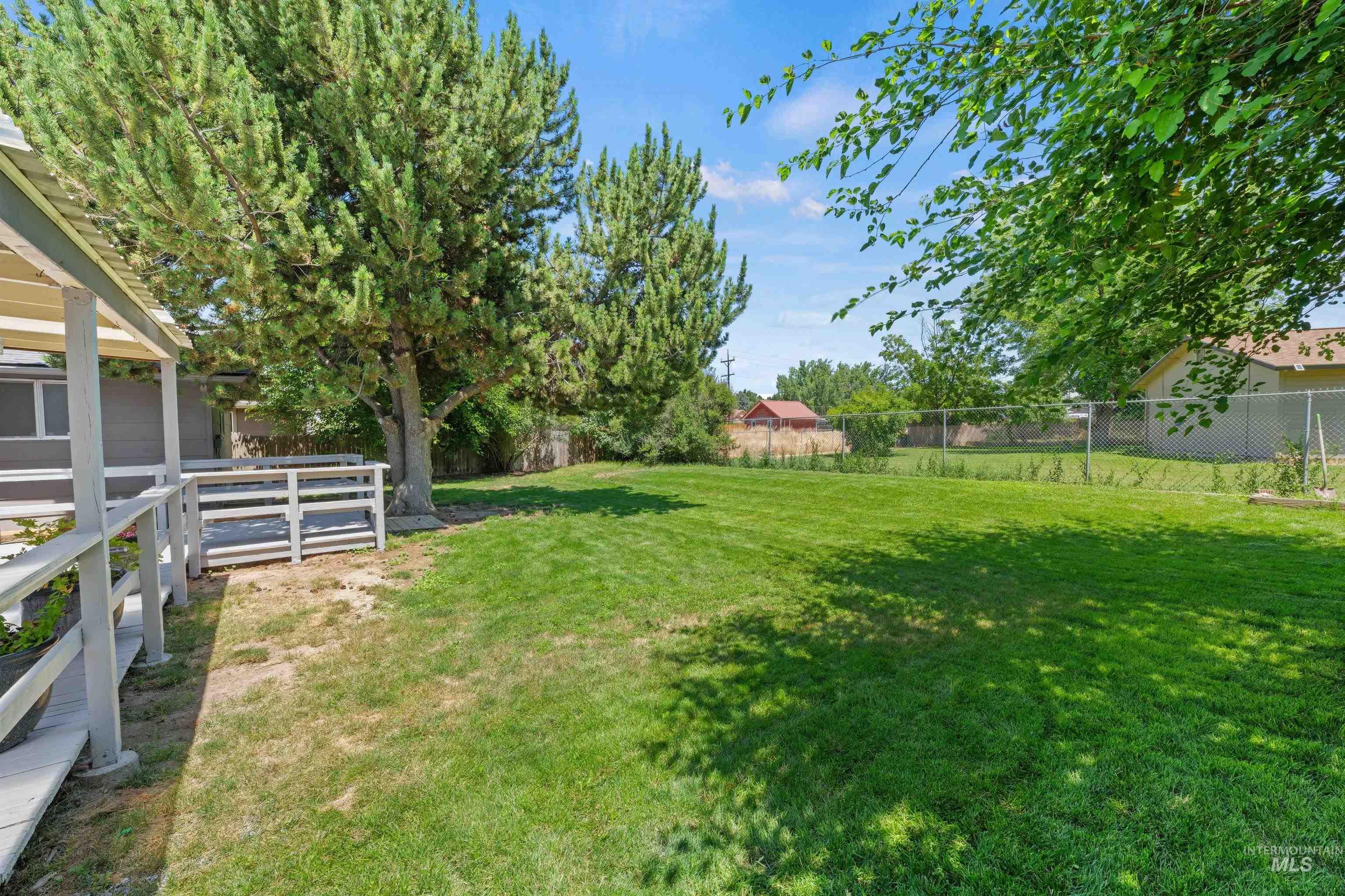 1711 Sandalwood Dr, Caldwell, Idaho 83605, 3 Bedrooms, 2 Bathrooms, Residential For Sale, Price $375,000, 98992343