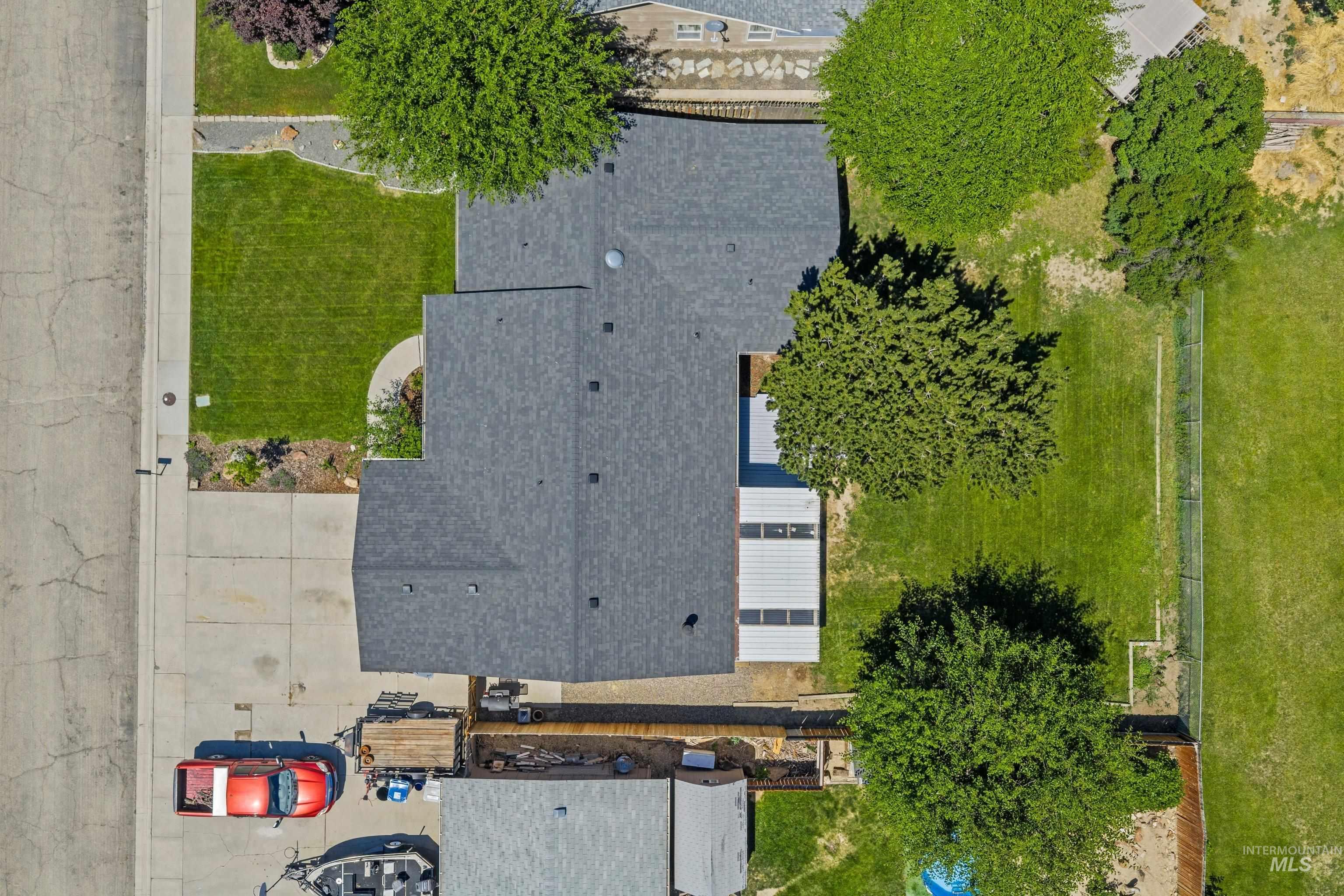 1711 Sandalwood Dr, Caldwell, Idaho 83605, 3 Bedrooms, 2 Bathrooms, Residential For Sale, Price $375,000, 98992343