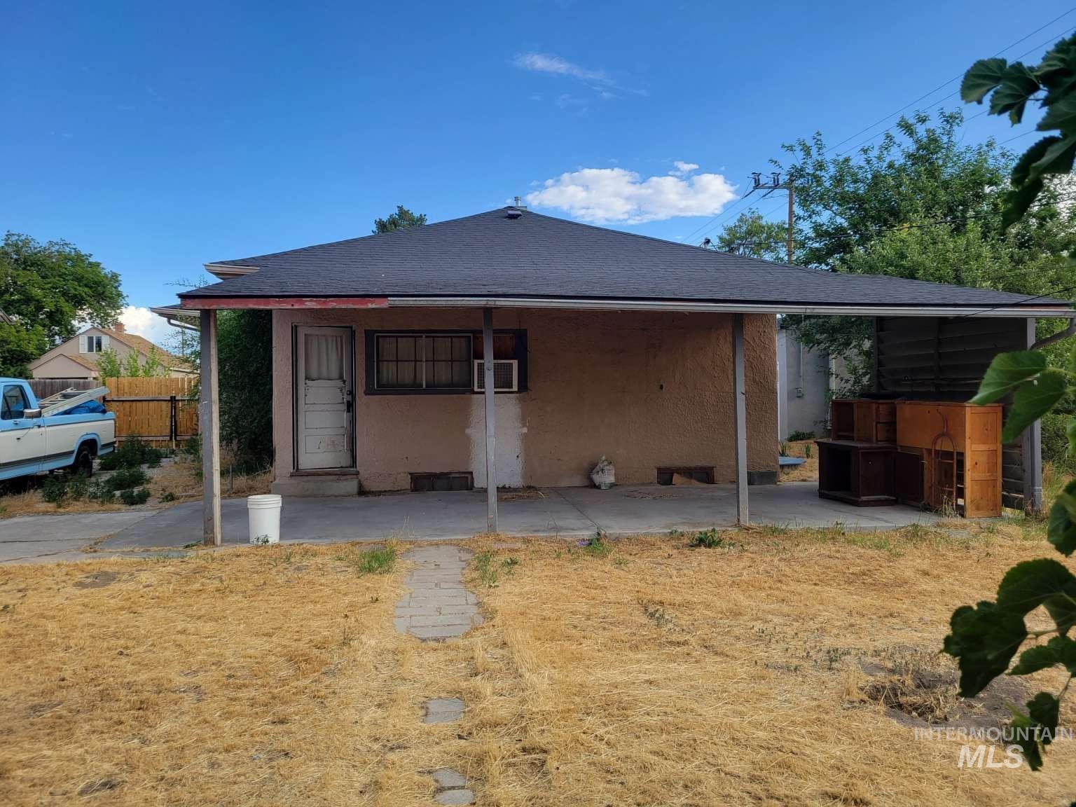 1129 6Th Ave, Twin Falls, Idaho 83301, 3 Bedrooms, 1 Bathroom, Residential For Sale, Price $285,000,MLS 98992346
