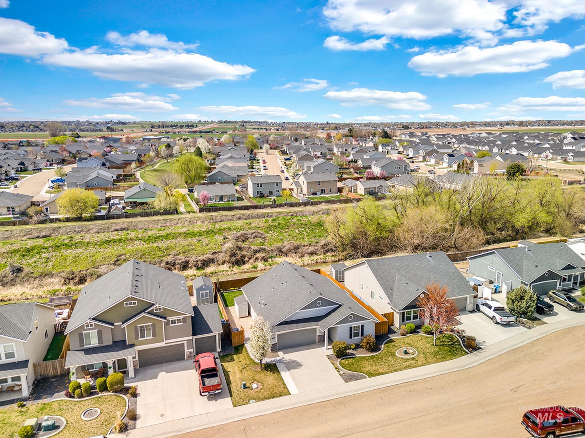 16173 Meander Creek Way, Nampa, Idaho 83651, 3 Bedrooms, 2 Bathrooms, Residential For Sale, Price $389,000, 98992347